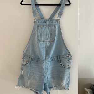 Maternity distressed light wash short overalls